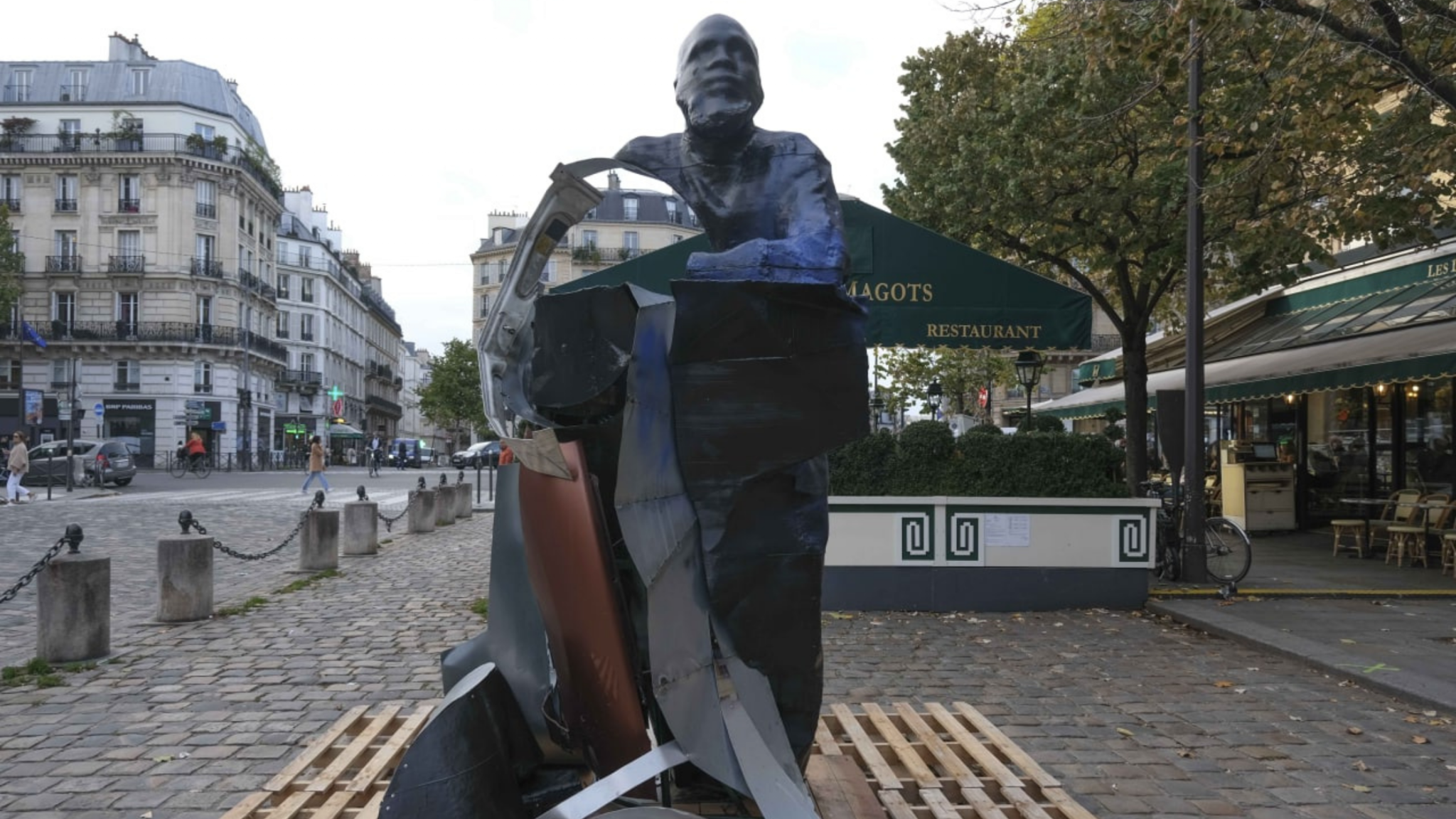 Le Parcours Saint-Germain présente du 15 Oct au 16 Nov 2022 en association avec Photo Days et partenaire VIP de Paris+ par ArtBasel (Invitation (Landscape))